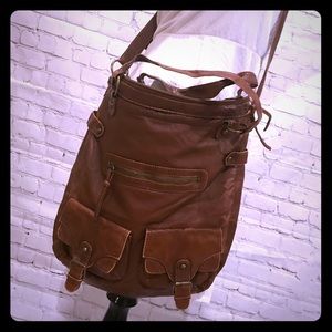 Double pocket crossbody handbag